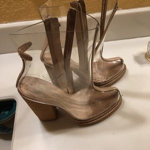 Jeffrey Campbell hot shoe!